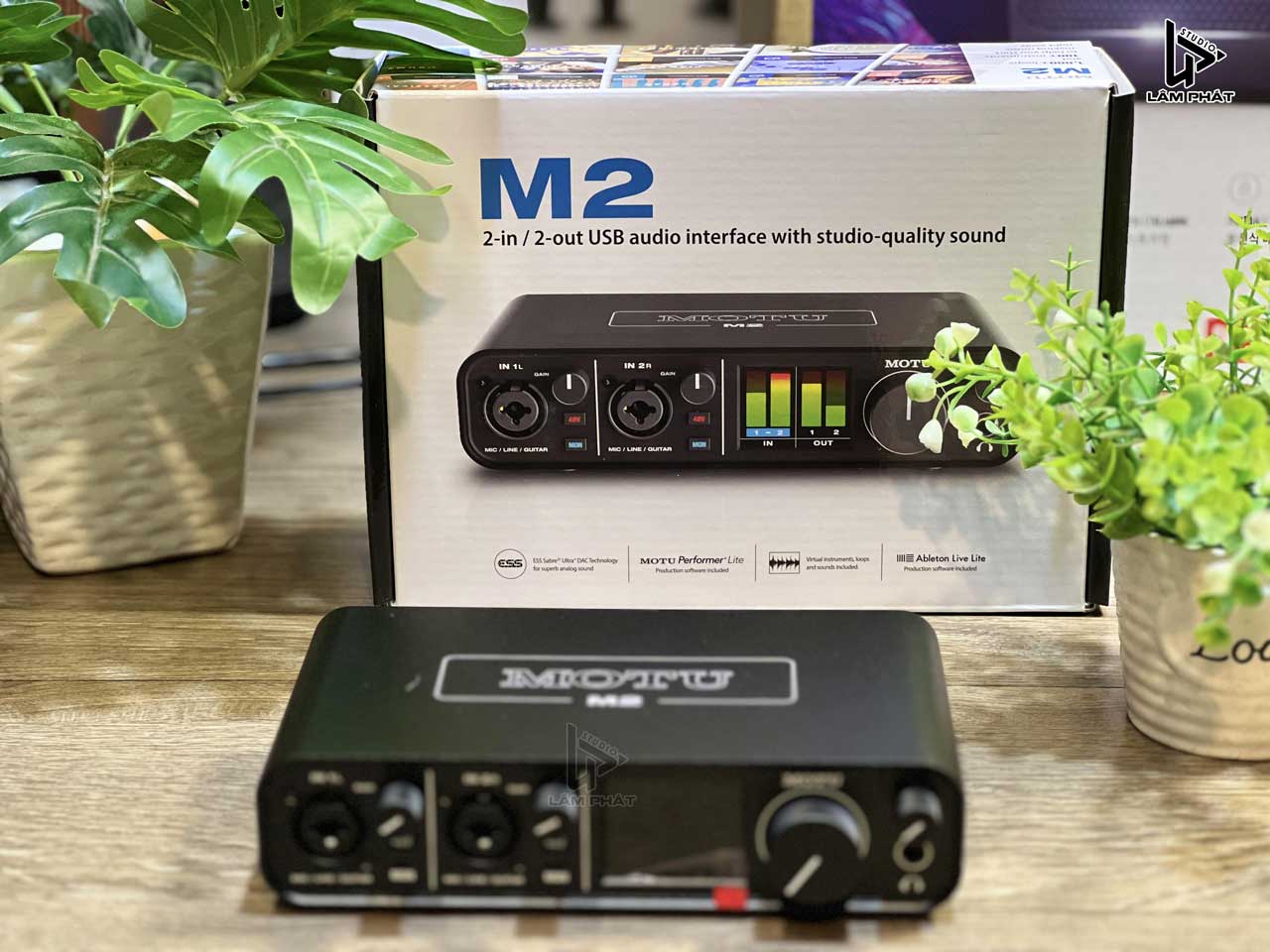 Combo MOTU M2 Micro AKG P220 Sound card motu m2