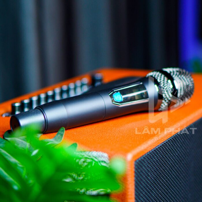 loa t18 lam phat studio 7 scaled 1
