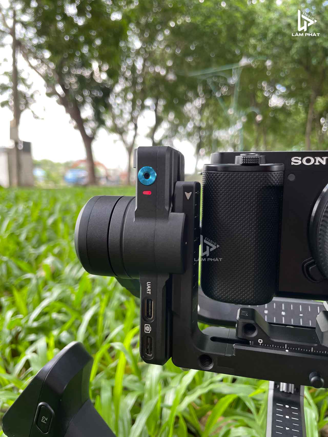 Gimbal Feiyu SCORP Mini 2  Lựa Chọn Tối Ưu Cho Video Mượt Mà Và Chất Lượng Cao